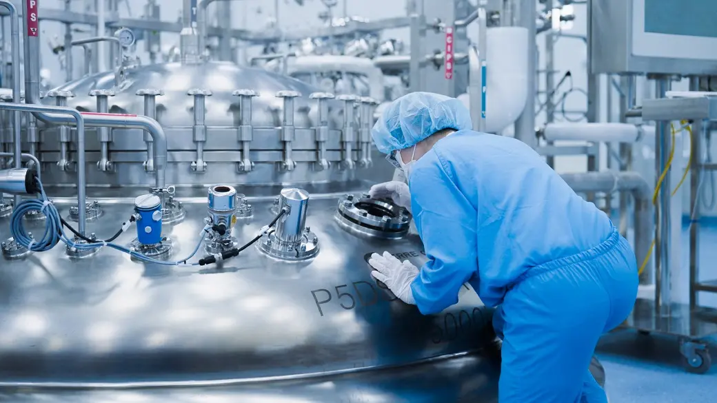 Leveraging strategic partnerships to enhance flexibility in facility design and bioprocesses