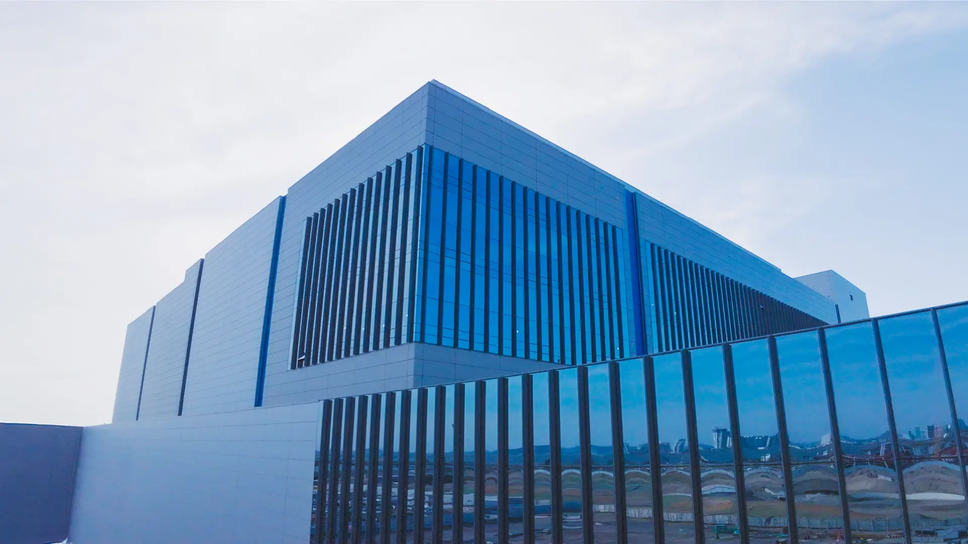 focusing on cdmo business strengthening competitiveness