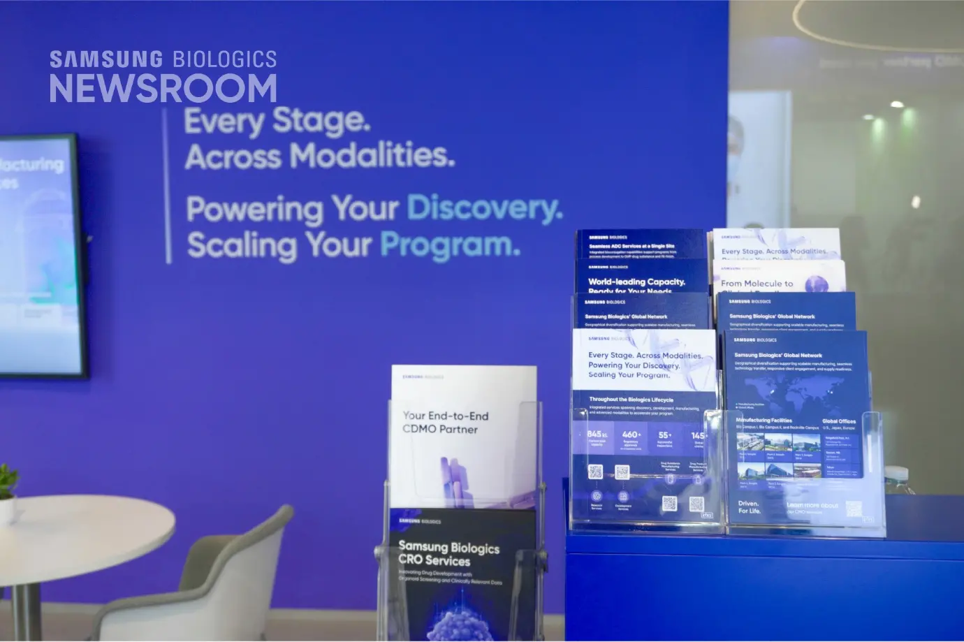 Samsung Biologics booth at CPHI_4